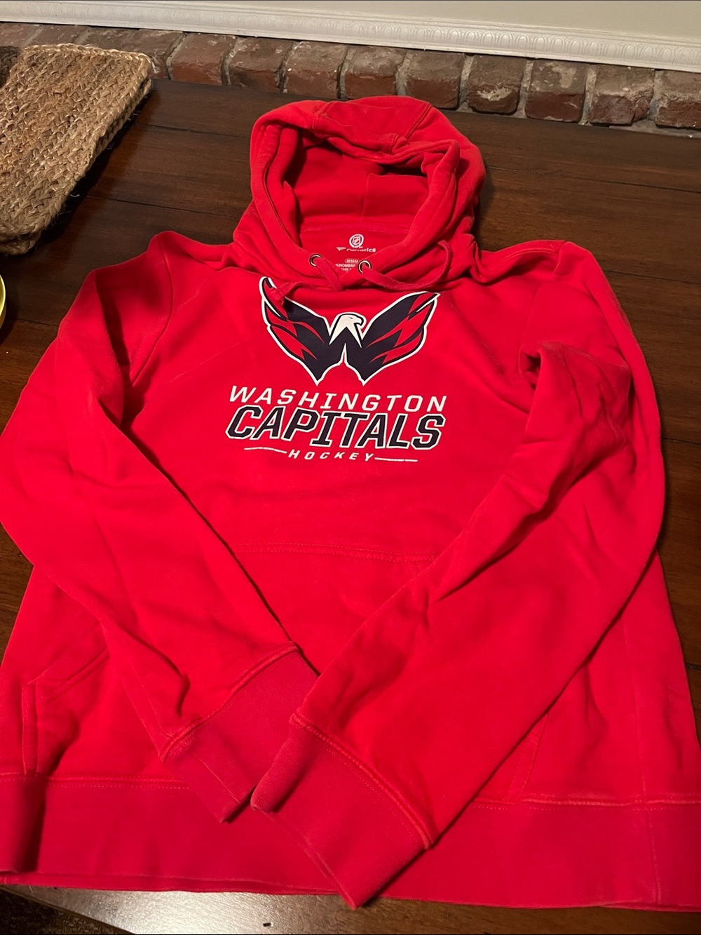 FANATICS Washington Capitals Hoodie Sweatshirt - Official NHL Team Apparel